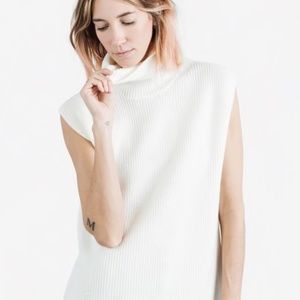CREAM Everlane Chunky Wool Sleeveless Turtleneck M
